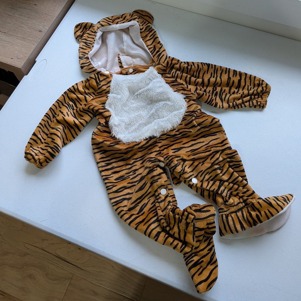 Unbranded Tiger Costume 12-18M Orange Black Striped Plush Hooded Toddler Animal